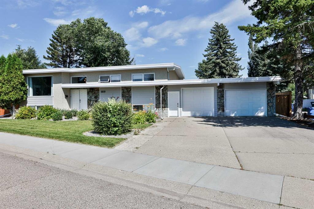 Picture for 1019 Glacier Drive S