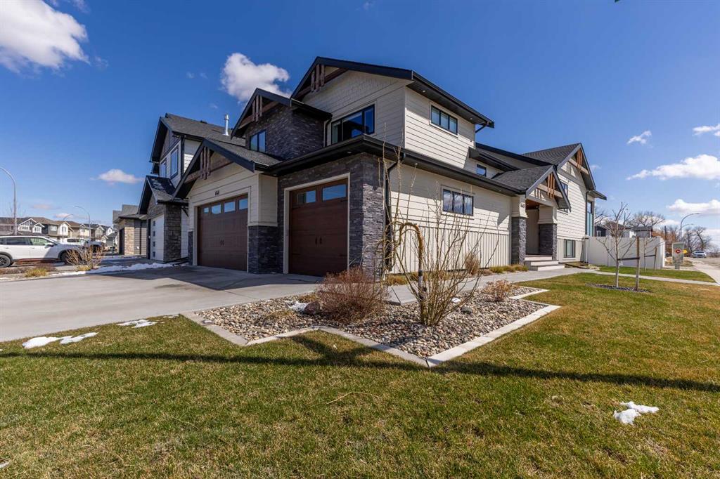 Picture for 648 Sixmile Crescent S