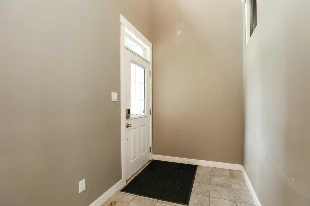 Picture for 567 Moonlight Lane W