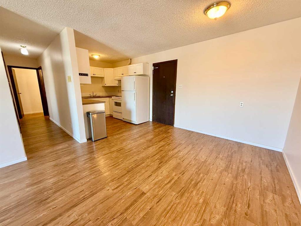 Picture for 311A, 295 Columbia Boulevard W