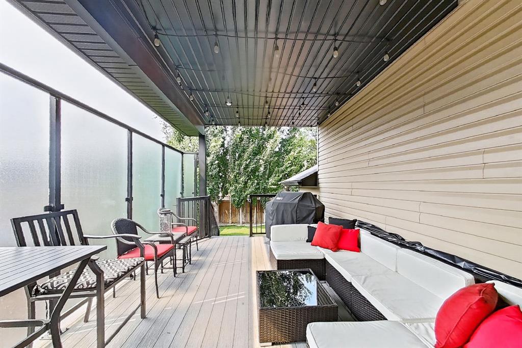 Picture for 250 Riverstone Boulevard W