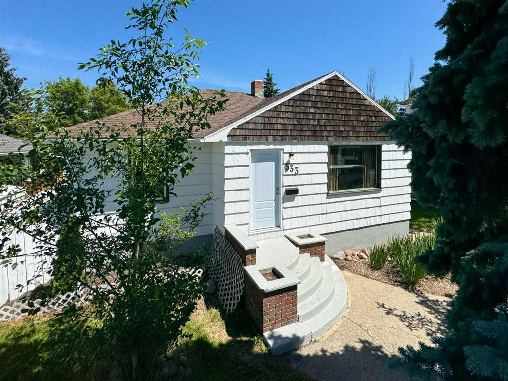 Picture for 533 23 Street S
