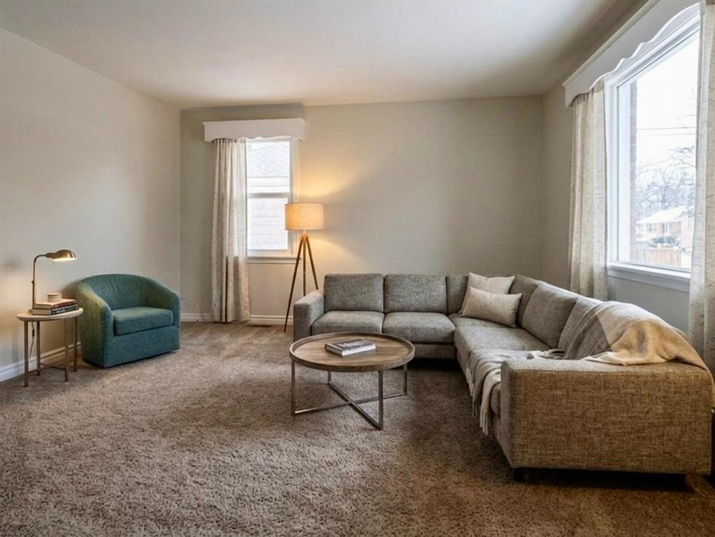 Picture for 533 23 Street S