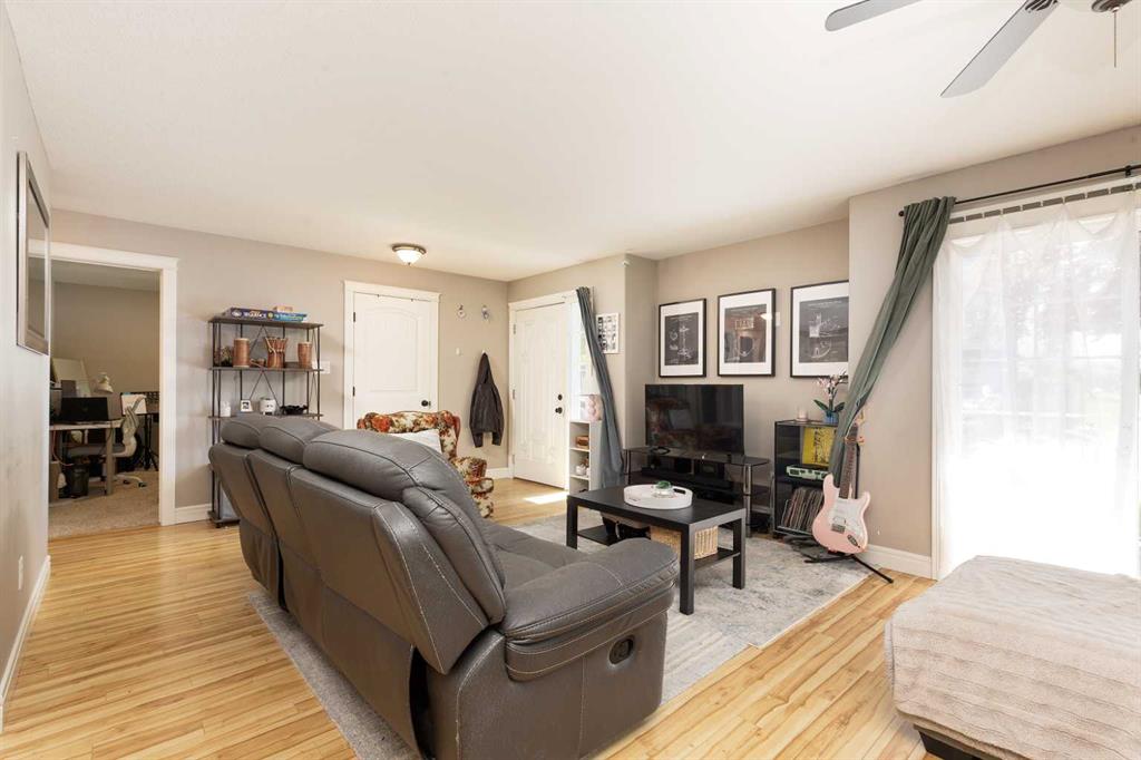 Picture for 2, 895 Mt Sundance Manor W