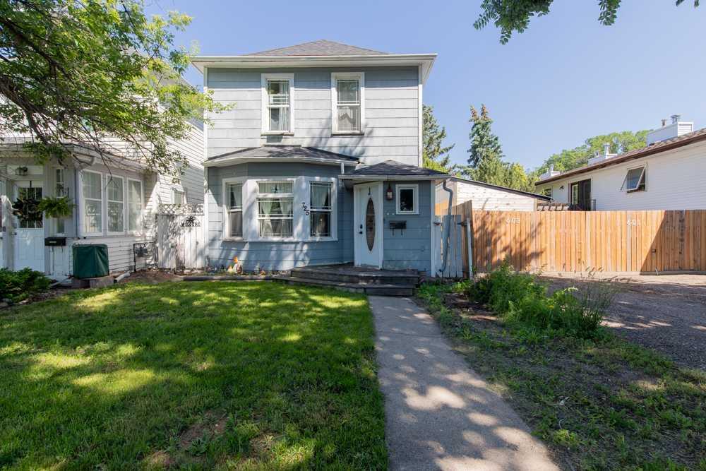 Picture for 725 6 Street S