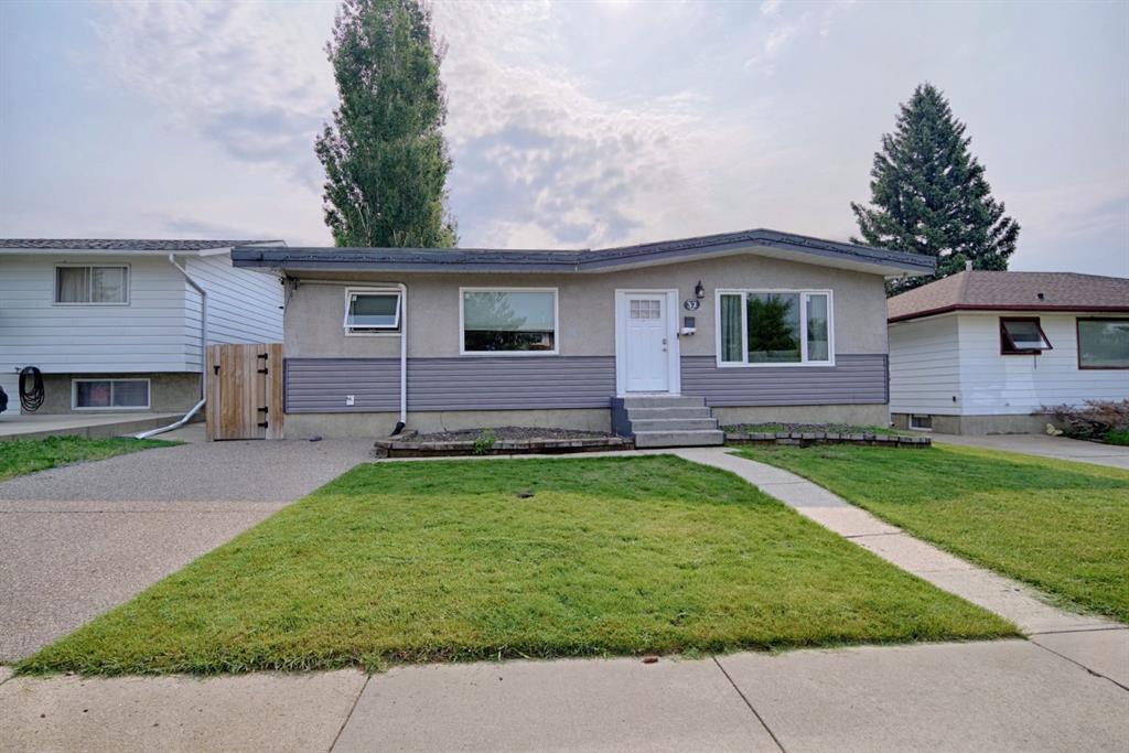 Picture for 32 Lemoyne Crescent W