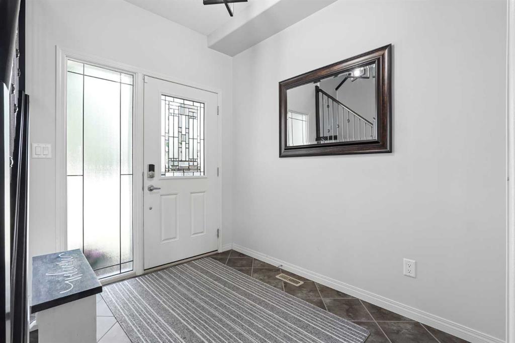 Picture for 19 Riverland Close W
