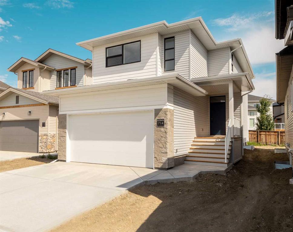Picture for 714 Violet Place W