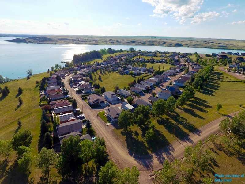 Picture for 663 Lakeside Drive 