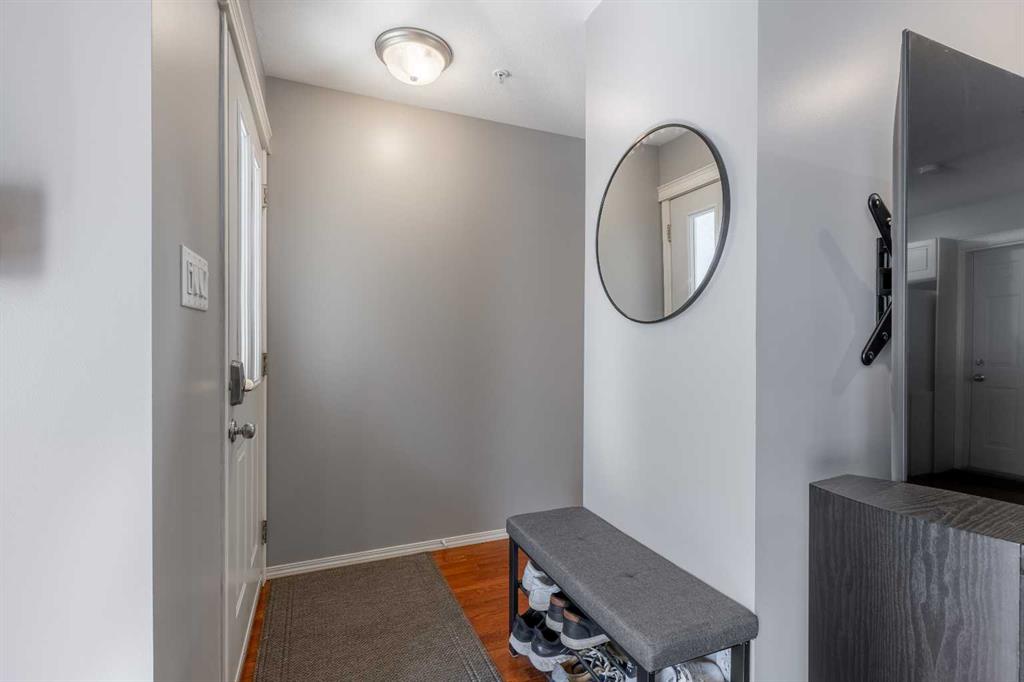 Picture for 5, 635 6 Street S