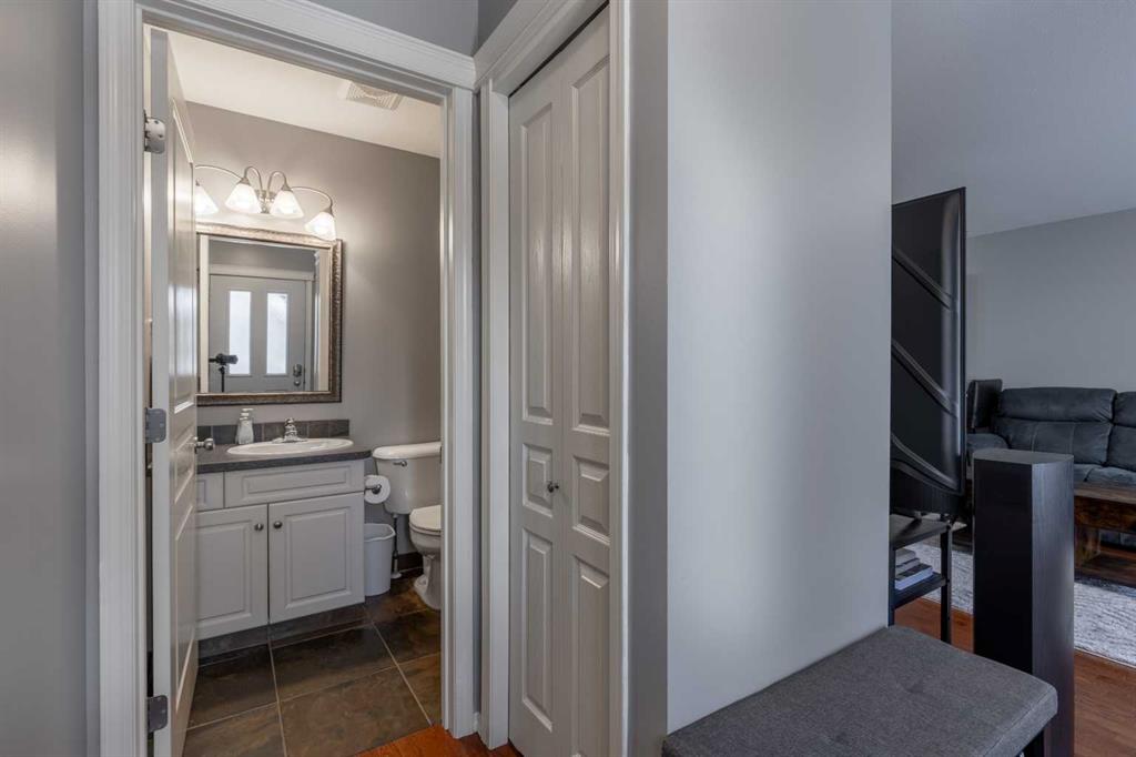 Picture for 5, 635 6 Street S