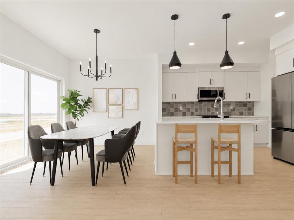Picture for 554 Malahat Green W