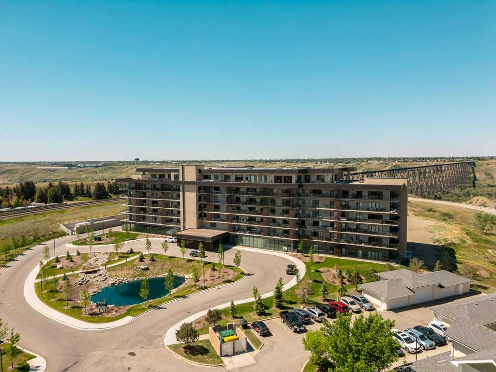 Picture for 606, 102 Scenic Drive N