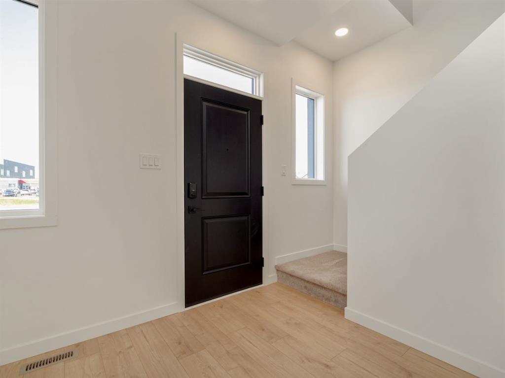 Picture for 1355 Abitibi Road W
