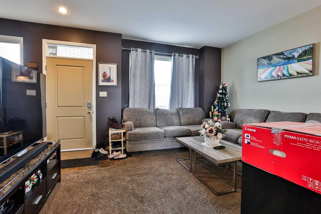 Picture for 227 Lynx Road  N