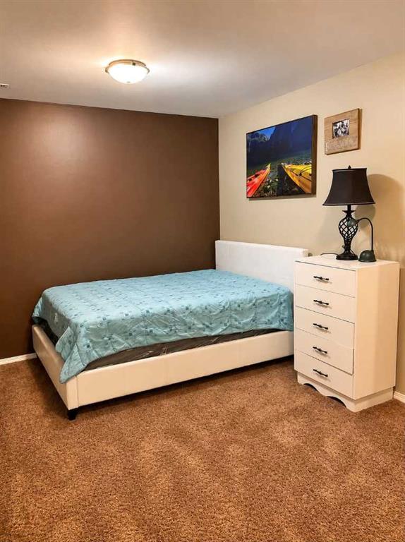 Picture for 227 Lynx Road  N