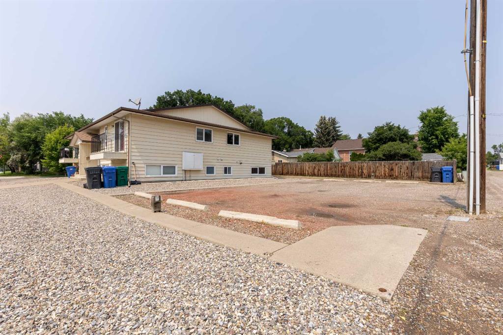 Picture for 309 19 Street N