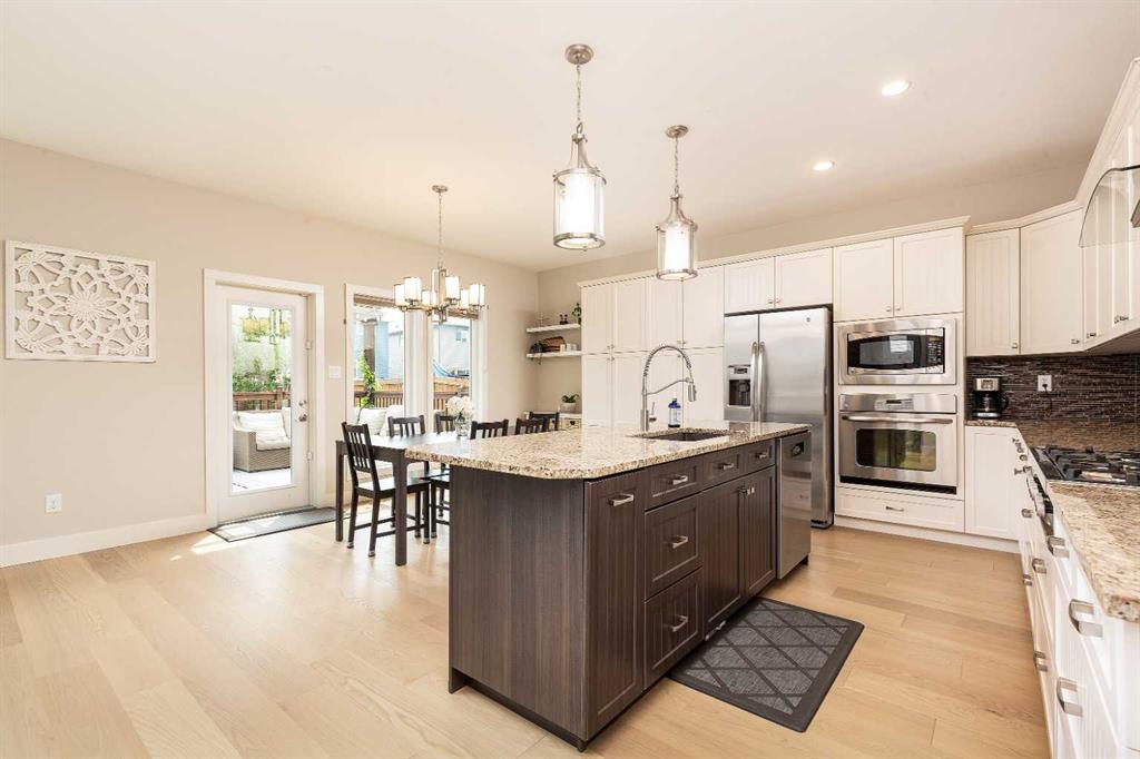 Picture for 206 Twinriver Road W