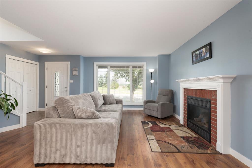 Picture for 86 Riverstone Boulevard W