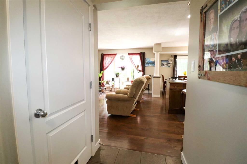 Picture for 71 Coalbanks Gate W