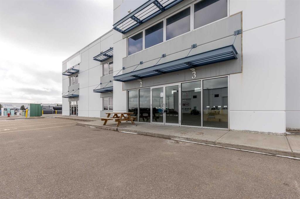 Picture for 565 41 Street N