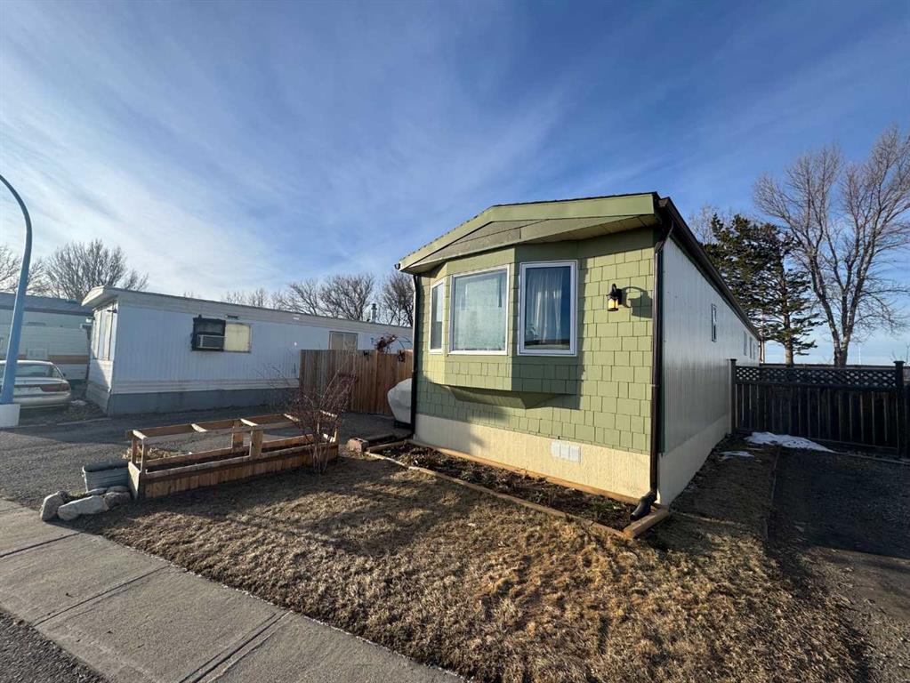 Picture for 53, 2715 Westside Drive W