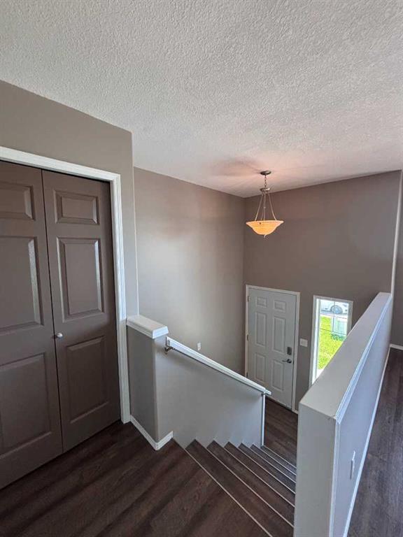 Picture for 15 Blackfoot Boulevard W