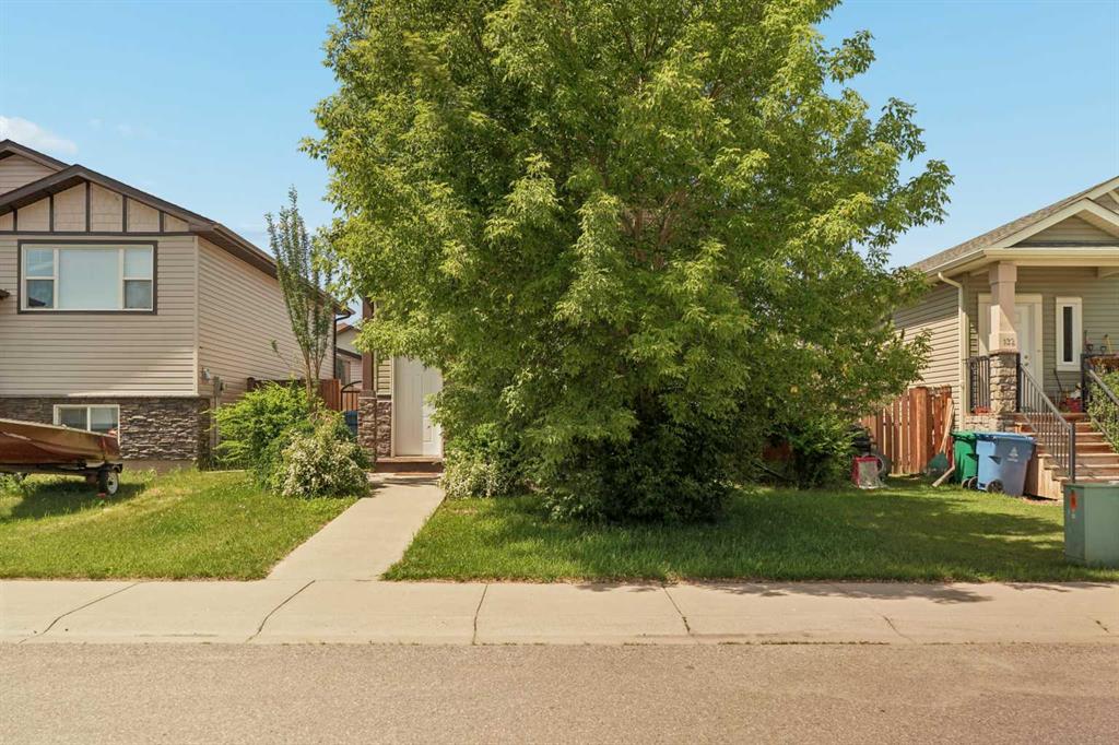 Picture for 136 Mt Sundance Crescent W