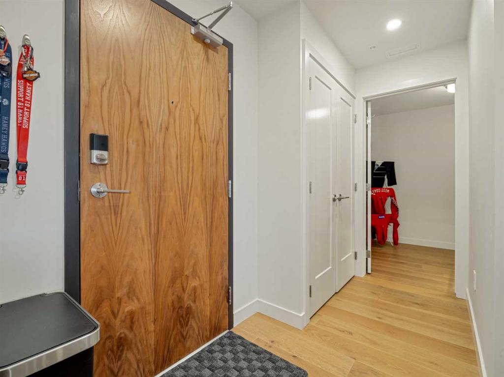 Picture for 218, 102 Scenic Drive N