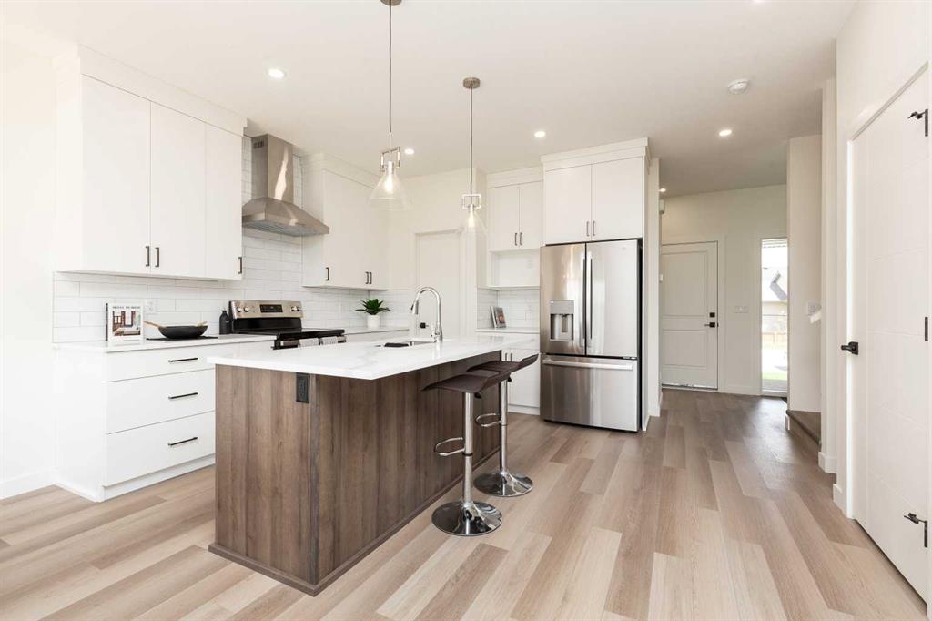 Picture for 393 Rivergrove Chase W