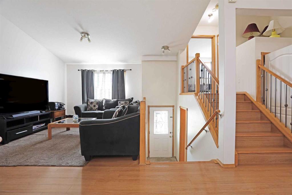 Picture for 12 Upland Place W