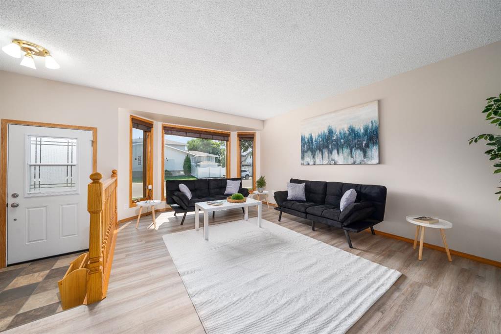 Picture for 12 Swan Way SE