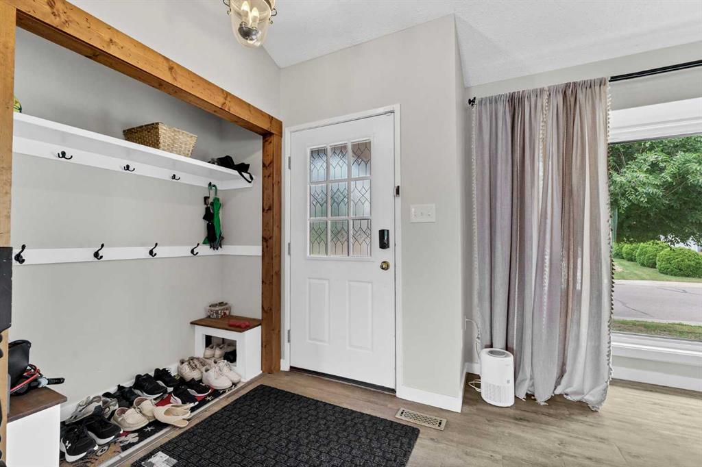 Picture for 45 Cooper Road SE