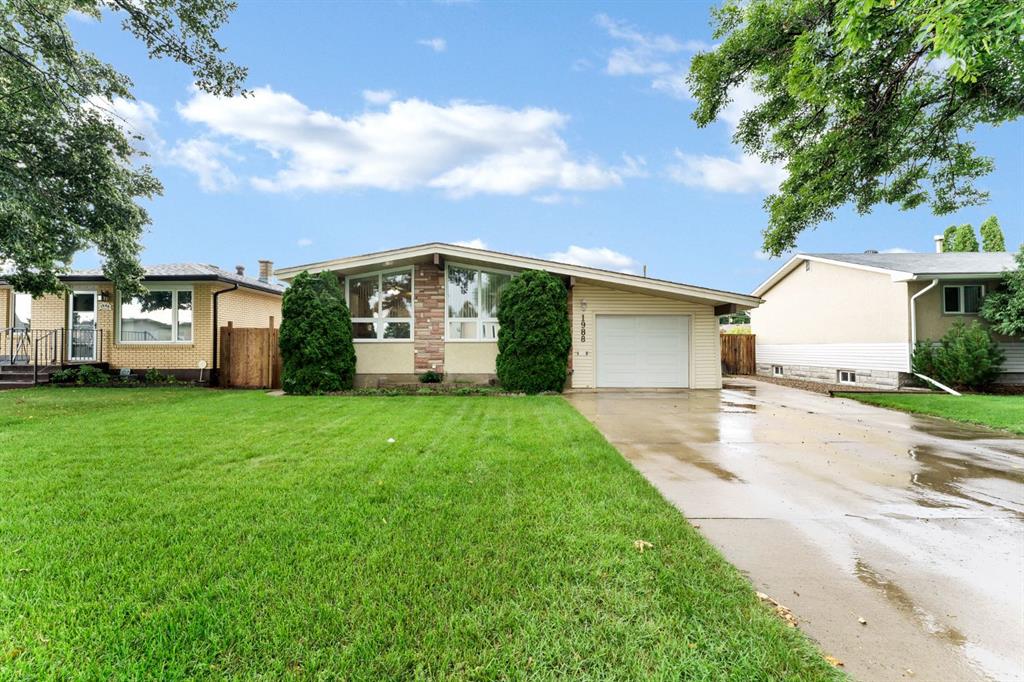 Picture for 1988 28 Street SE