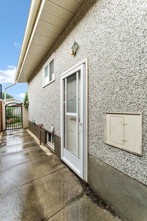 Picture for 1988 28 Street SE