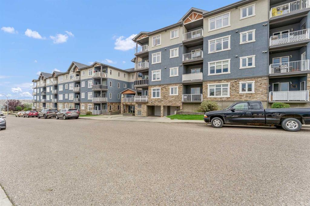 Picture for 317, 19 Terrace View NE