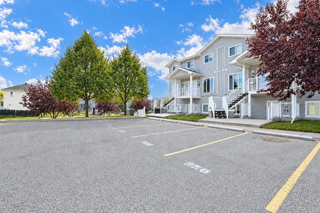 Picture for 350 Northlands Pointe NE