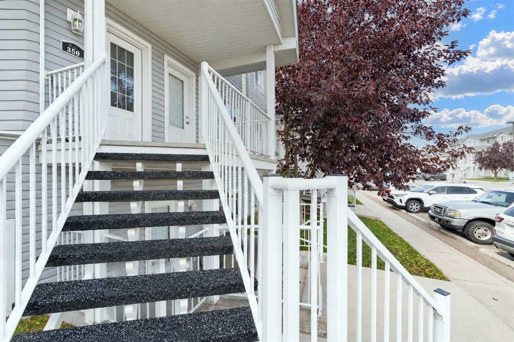 Picture for 350 Northlands Pointe NE