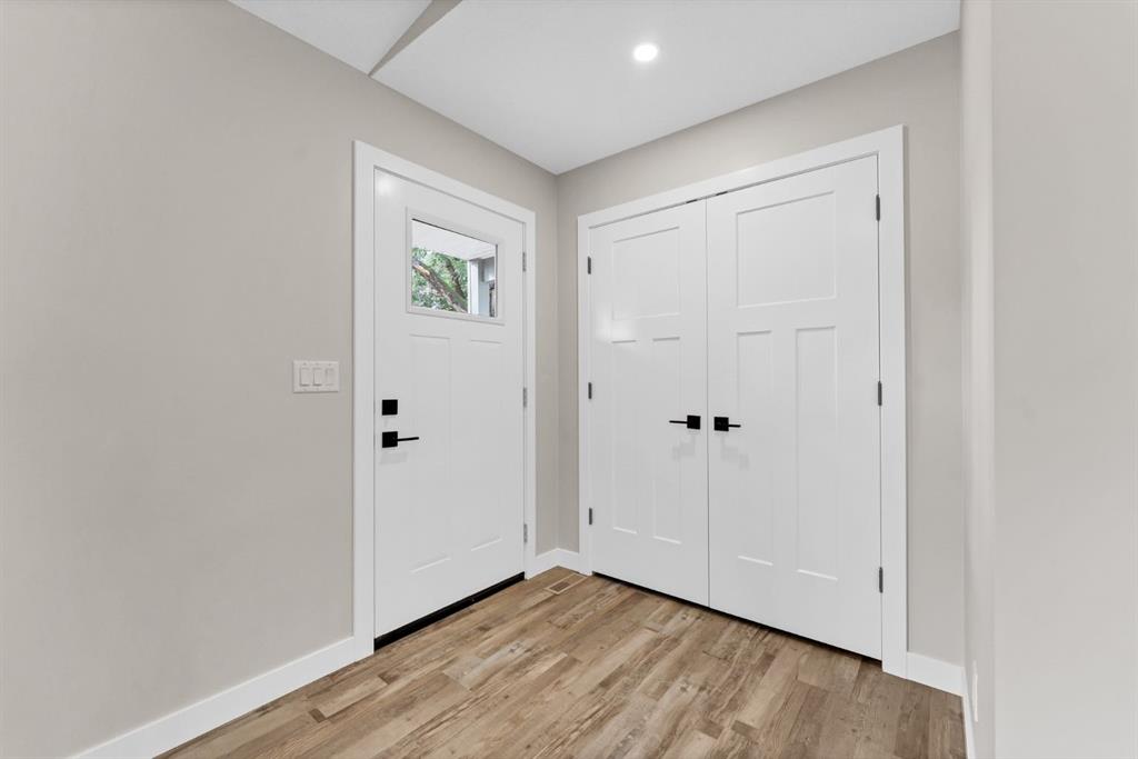 Picture for 452 Cambridge Street SE