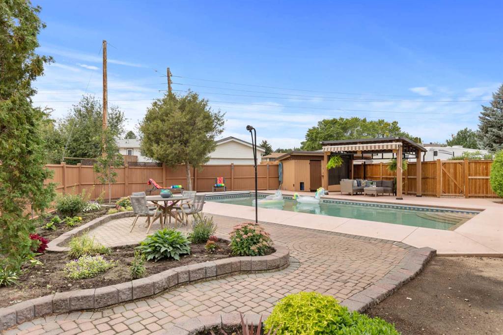 Picture for 35 Horner Court NE