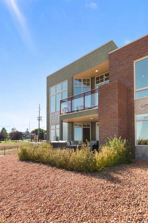 Picture for 50 Palisades Mews NE
