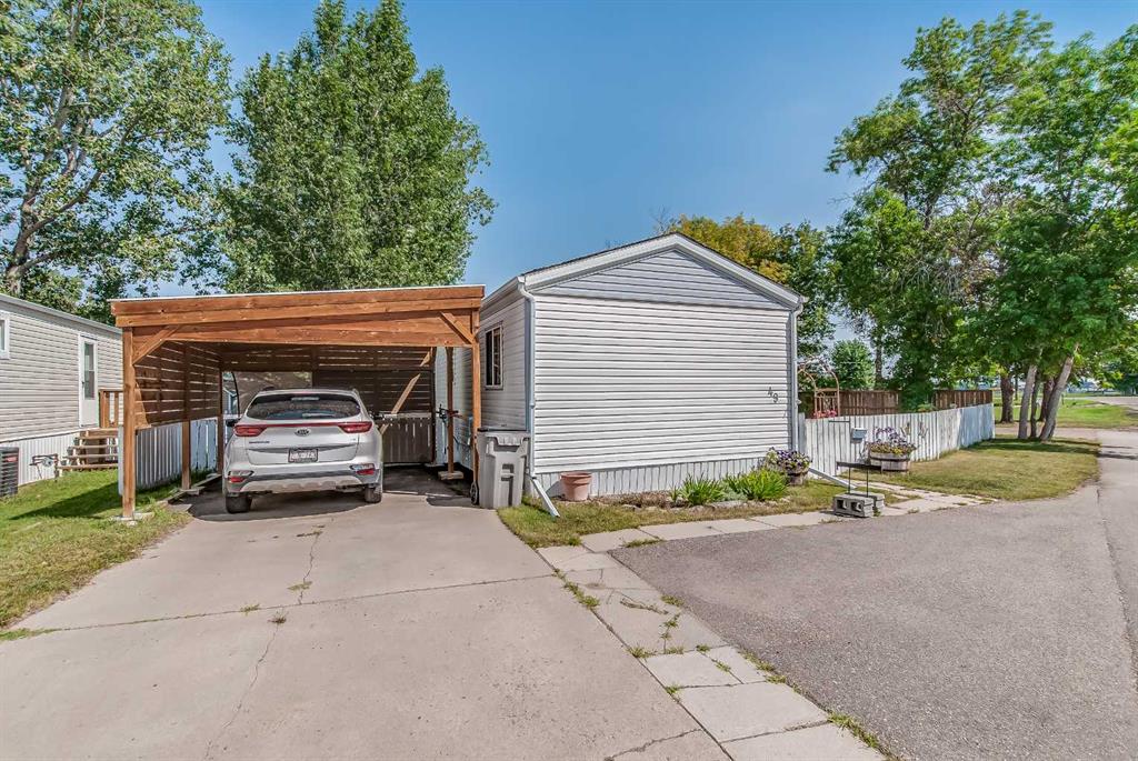 Picture for 49, 4000 13 Avenue SE