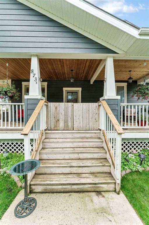 Picture for 873A 5 Street SE