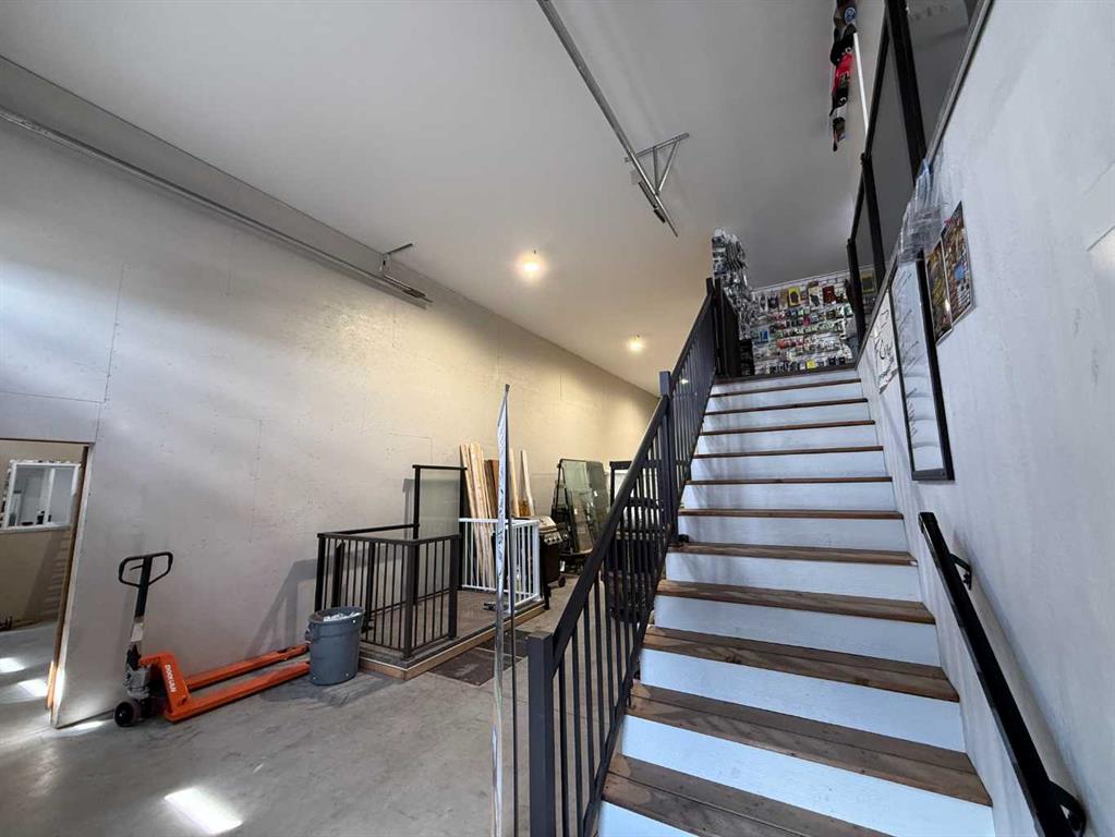 Picture for 15, 3740 30 Street N