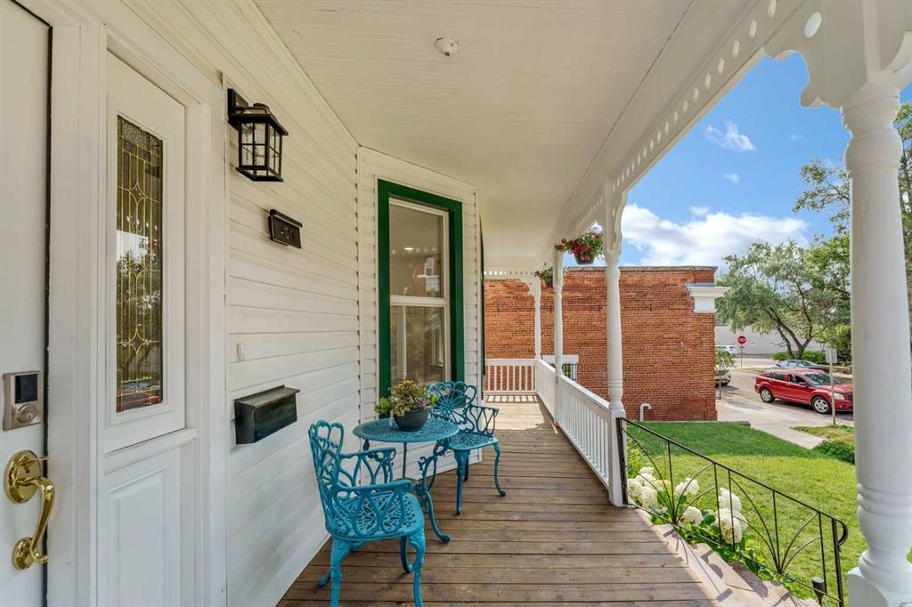 Picture for 421 Aberdeen Street SE