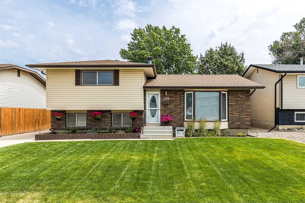 Picture for 189 Hull Crescent NE