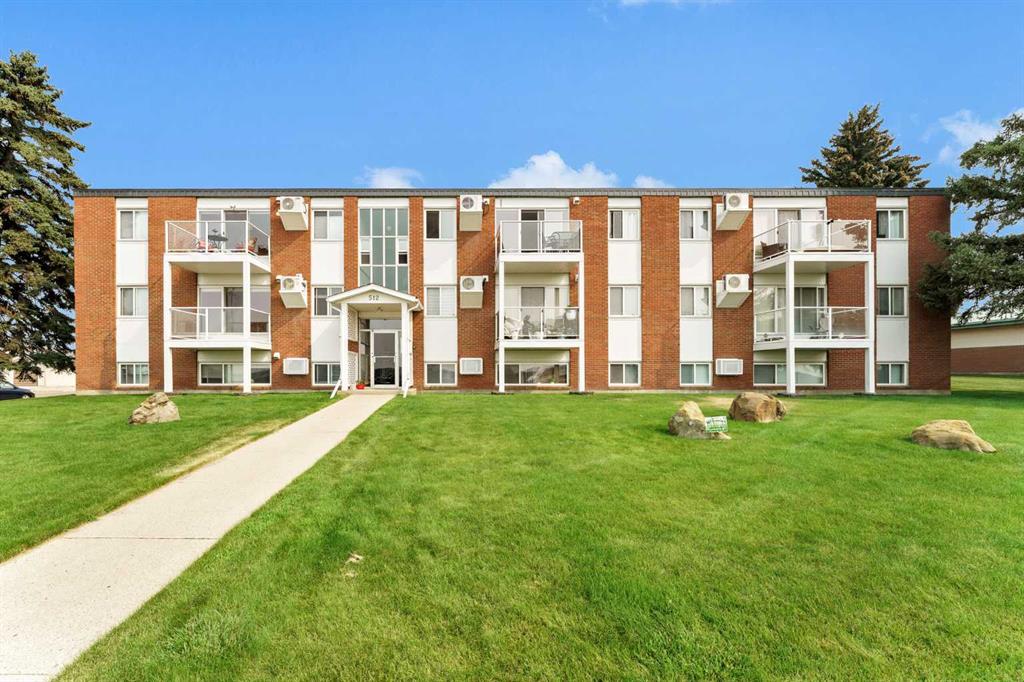 Picture for 7, 512 McCutcheon Drive NW