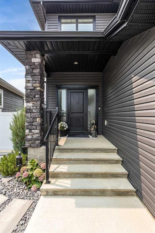 Picture for 21 Hamptons Gate SE