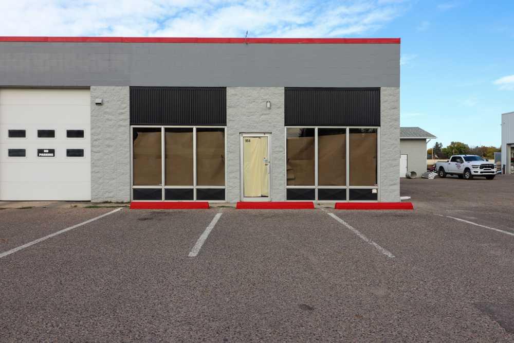 Picture for 954 South Railway Street SE