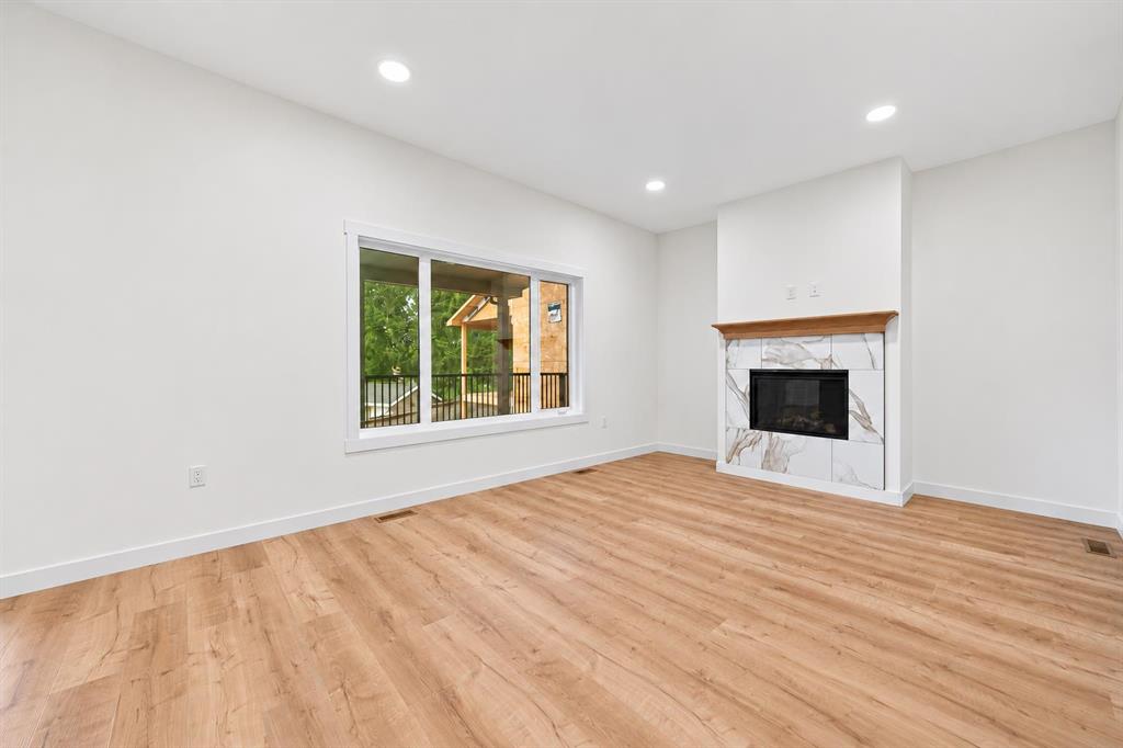 Picture for 43 Sierra Road SW